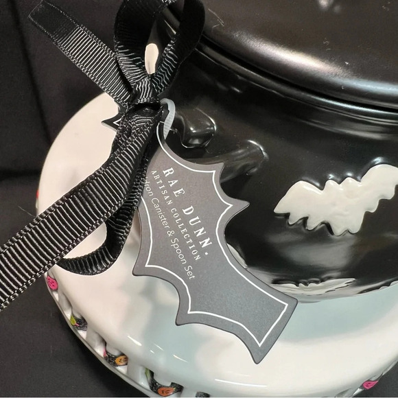 Rae Dunn Halloween 2024 Artisan Collection Ceramic Potion Cauldron Canister - Picture 9 of 13